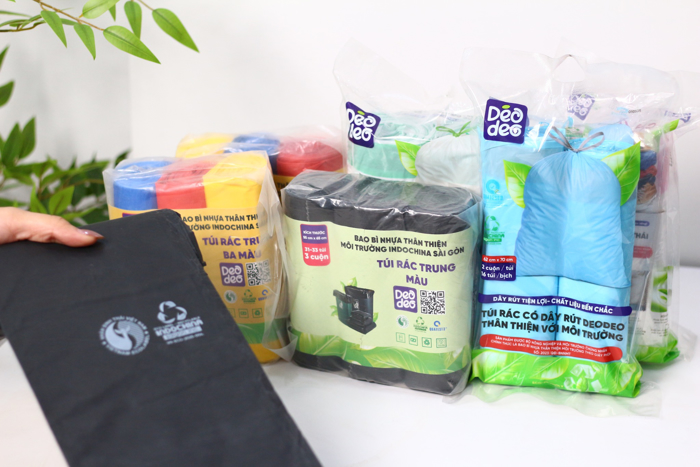 Túi Rác Trung Màu Đen 55cmx65cm DEODEO-015967